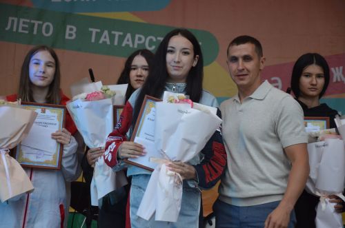 Сарманда Яшьләр көне гөрли
