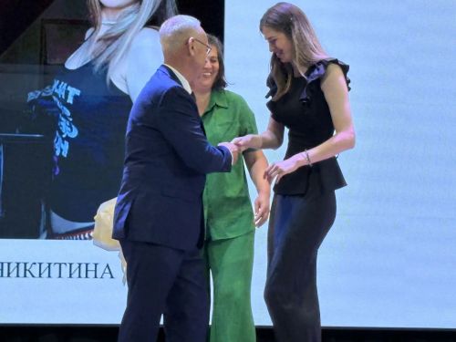 Районның 94 укучысы урта белем аттестаты алды