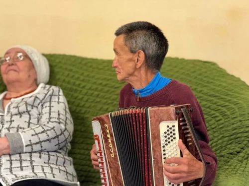 Подопечные Джалильского ДИПИ спели народные частушки