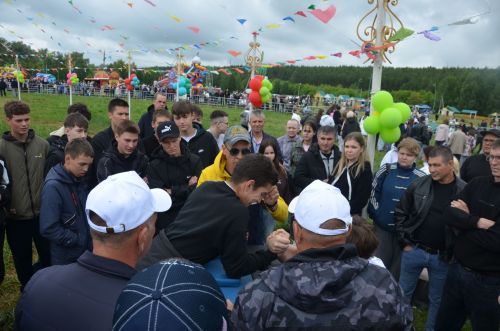 Район Сабан туенда олысы да, кечесе дә бүләк алды