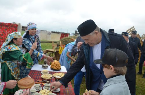 Сөлге туе халкыбызның күңел байлыгын күрсәтте