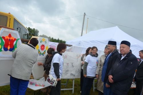 Сөлге туе халкыбызның күңел байлыгын күрсәтте