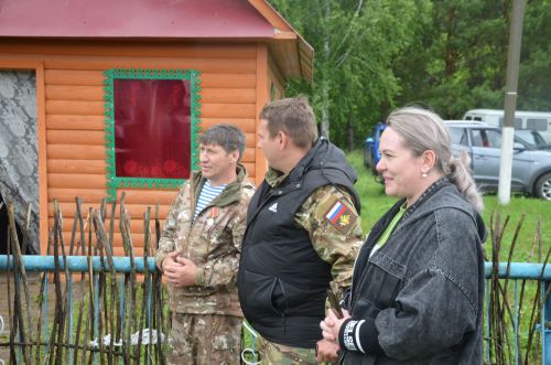 Яңгыр район Сабан туе кунакларын каршыларга комачауламады