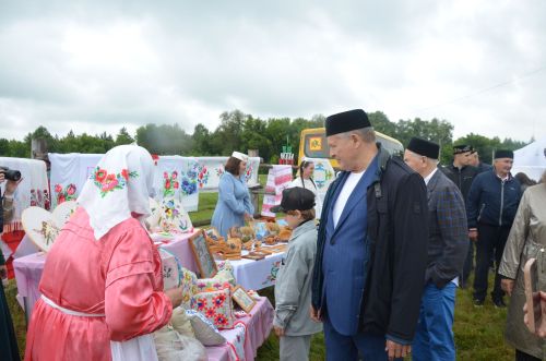 Сөлге туе халкыбызның күңел байлыгын күрсәтте