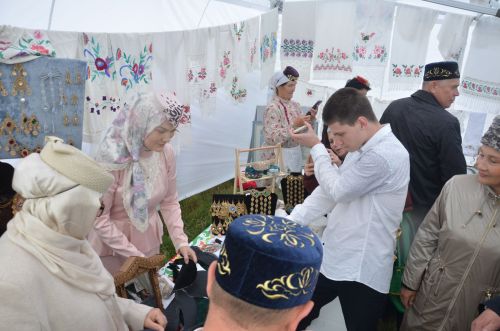 Сөлге туе халкыбызның күңел байлыгын күрсәтте