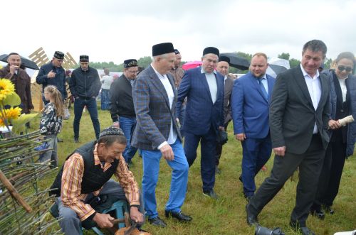 Сөлге туе халкыбызның күңел байлыгын күрсәтте