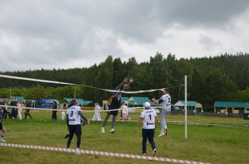 Район Сабан туенда олысы да, кечесе дә бүләк алды