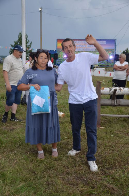 Ләкедә Питрау гөрләде