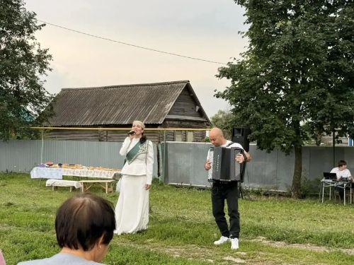 Анакта Авыл көненә ерактан ук кайтканнар