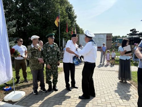 Хәрби-диңгез флотында хезмәт иткәннәр бүген бәйрәм итәләр