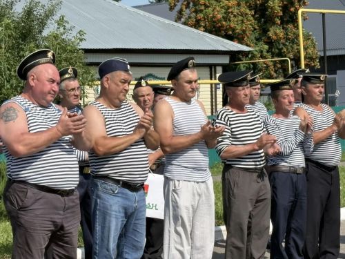 Хәрби-диңгез флотында хезмәт иткәннәр бүген бәйрәм итәләр