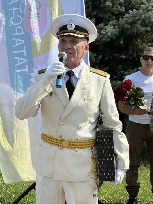 Хәрби-диңгез флотында хезмәт иткәннәр бүген бәйрәм итәләр