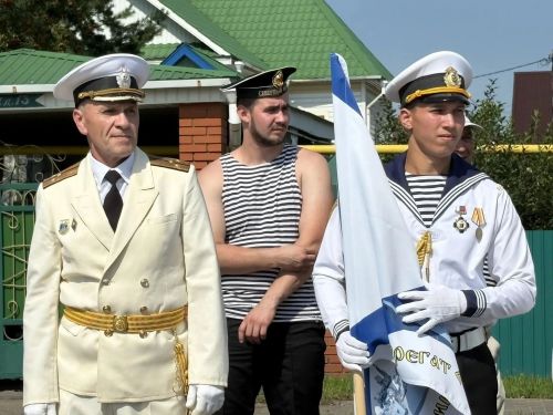 Хәрби-диңгез флотында хезмәт иткәннәр бүген бәйрәм итәләр