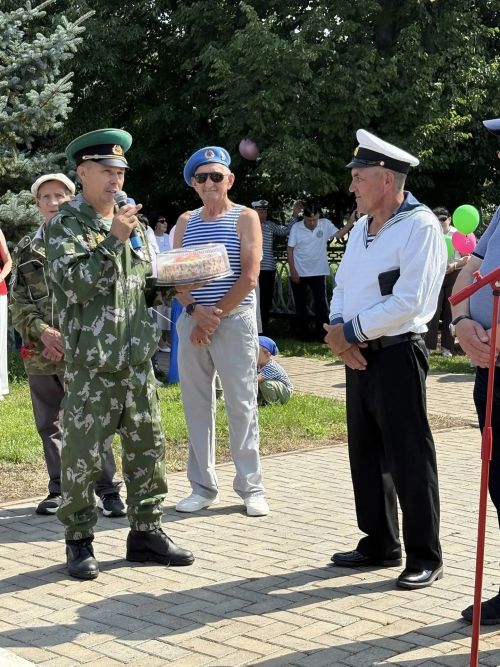 Хәрби-диңгез флотында хезмәт иткәннәр бүген бәйрәм итәләр