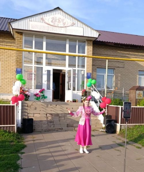 Җирлек йолдызлары концерт куйганнар