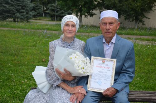 Районның иң күркәм гаиләләре хөрмәтләнде