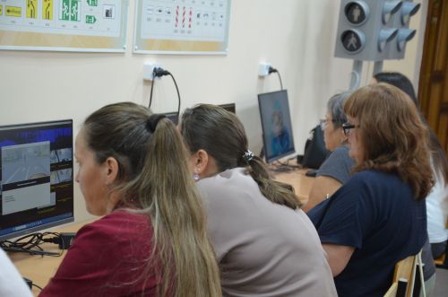 Сарманнан Эльвира Андриянова иң оста машина йөртүче хатын-кыз булып танылды