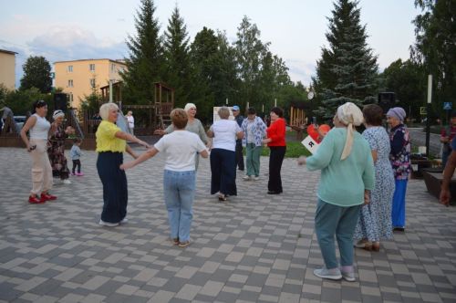В Джалиле чествовали образцовые семьи