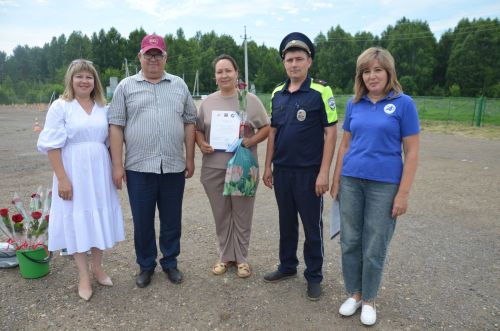 Сарманнан Эльвира Андриянова иң оста машина йөртүче хатын-кыз булып танылды