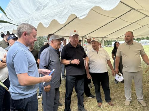«Сарман районында бер генә дәүләт программасының да үтәлми калганы юк», – диде Татарстан Рәисе Рөстәм Миңнеханов