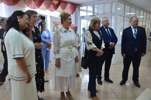 Мәгариф хезмәткәрләре узган елга йомгак ясадылар, яңа уку елына бурычлар билгеләделәр