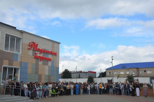 Сарманлылар Россия флагы көнен билгеләп үтәләр