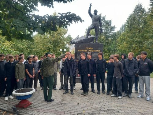 Сарман егетләре Казан танк училищесында булып кайтты