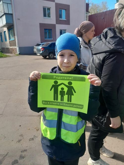 Дорожные надписи напомнят жителям Джалиля о безопасности детей