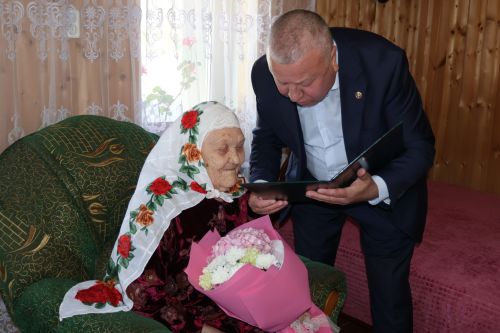 Сарманның ак әбисе Вәсилә Юнысовага 104 яшь тулды