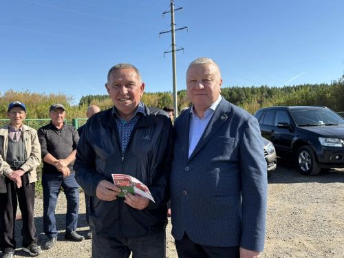 Районда автомобиль йөртүче өлкәннәр ярыштылар