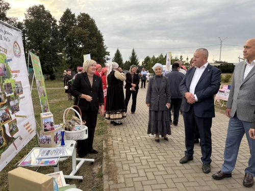 Сарманда хезмәт кешесенә хөрмәт бәйрәме үткәрелде