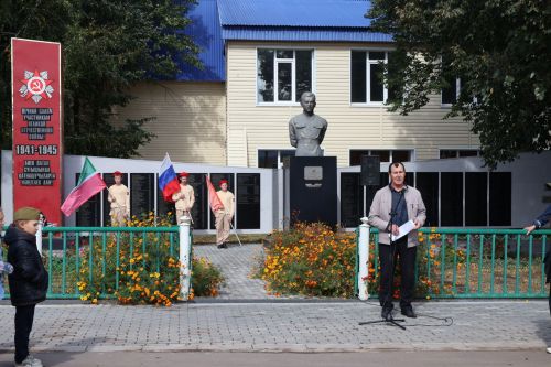 В Сармановском районе прошел митинг памяти Зинната Хасанова