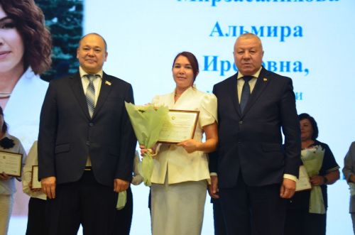 Мәгариф хезмәткәрләренең август киңәшмәсе