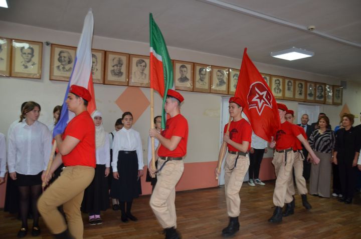 В Сармановской средней школе открыли Музей Боевой Славы