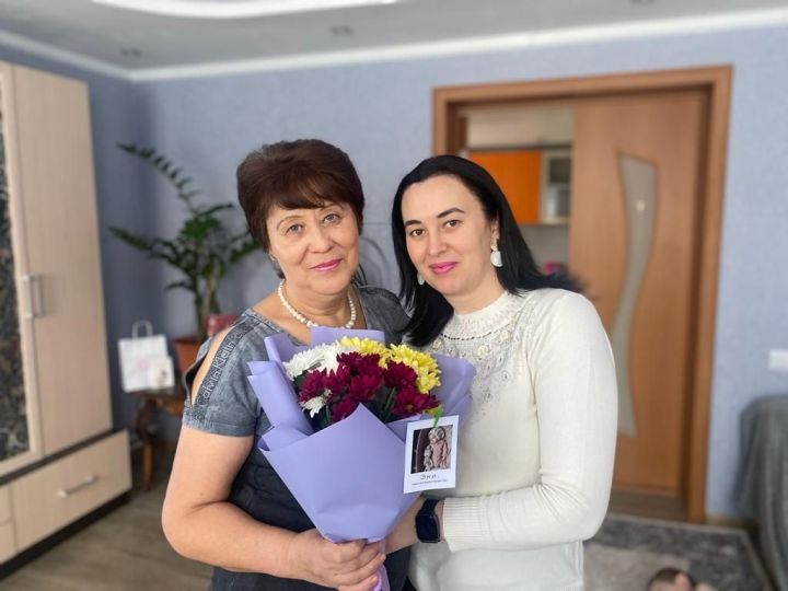 «Әни һәм мин» бәйгесе катнашучысы - Алия Мөхетдинова