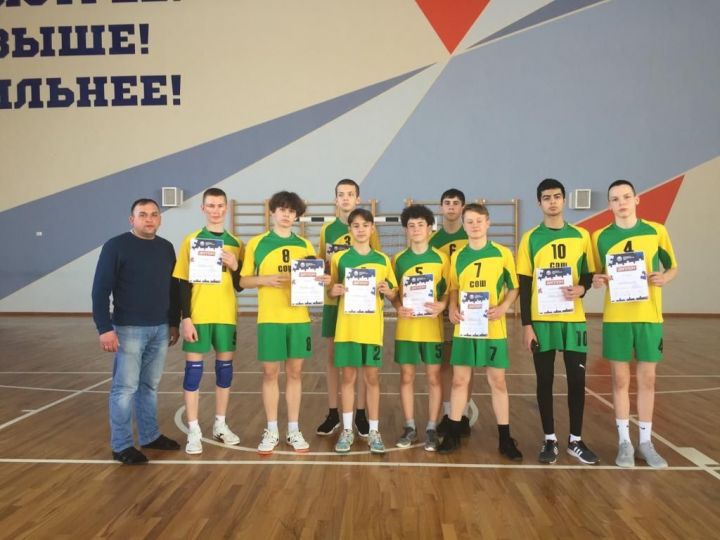 Команда Джалильской СОШ №2 победила в муниципальном этапе «Школьной волейбольной лиги»