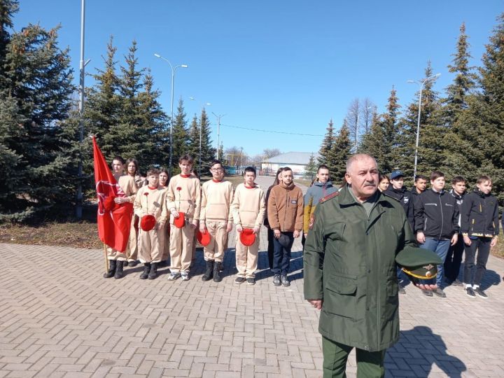 Юнармиячеләр бәйрәм тантанасында катнаштылар