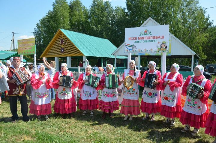 “Әүлия моңнары” Абхазия Сабан туенда катнашачак