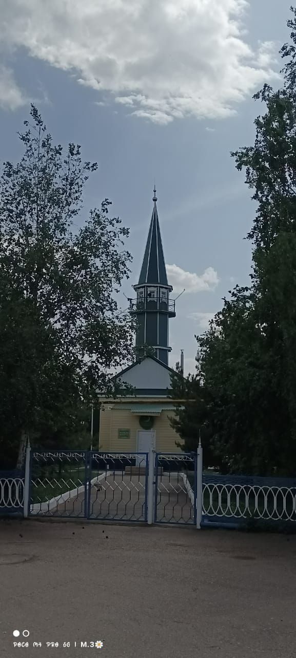 Бәйрәм көнне мөселманнар нишләргә тиеш