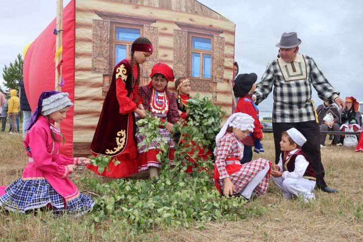 В селе Ляки отпраздновали Питрау