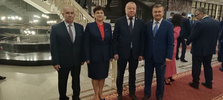 Район делегациясе Дәүләт Советында утырышта катнаша