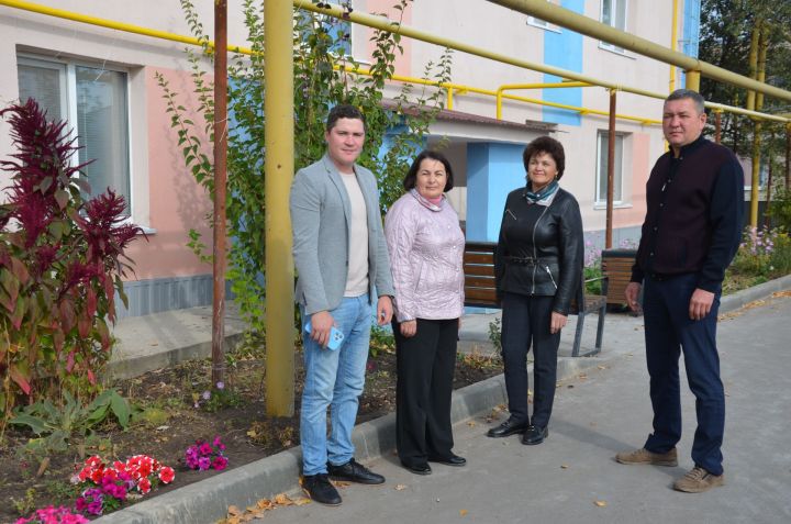 Райондагы тагын бер күпкатлы йорт тапшырылды