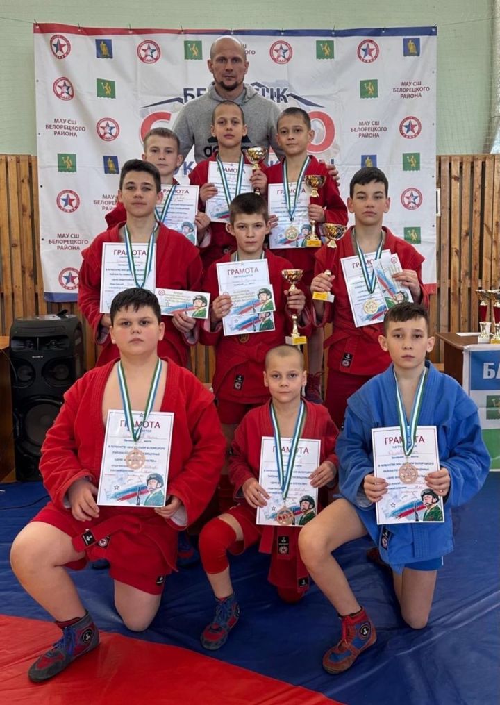 Самбисты района продолжают радовать своими победами