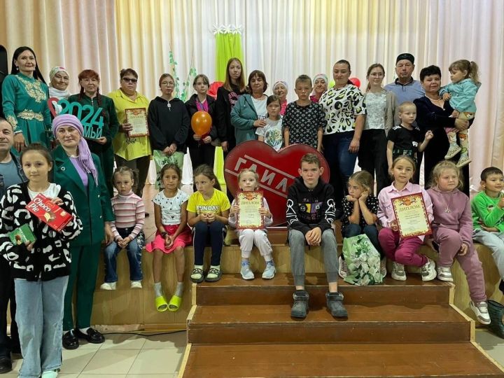 Культурно-развлекательное спортивное мероприятие, посвящённое Году семьи - «Әниләр һәм бәбиләр»