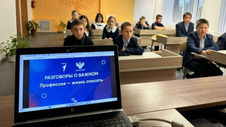 Ученики МБОУ «Большенуркеевская СОШ» погрузились в мир настоящих героев