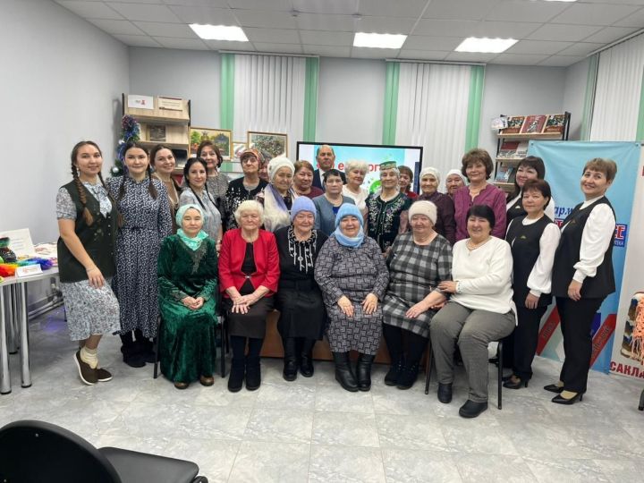 В Сарманово отпраздновали юбилей клуба «Вторая молодость»