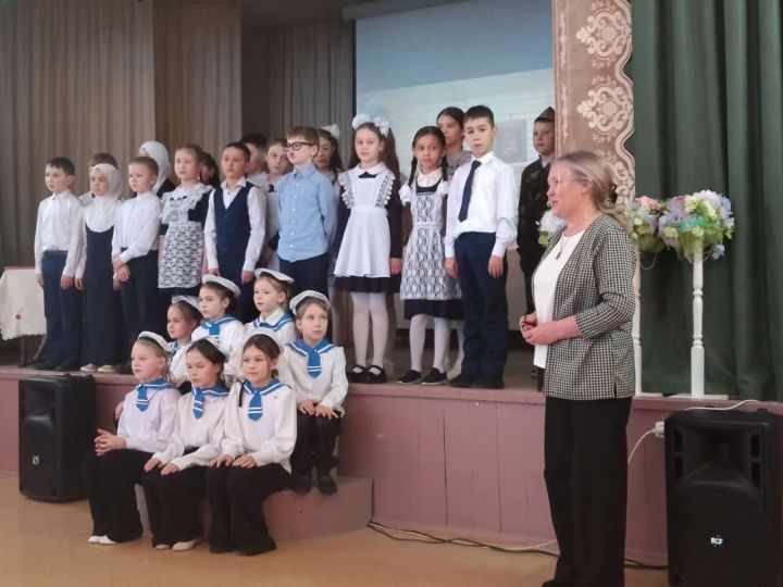 Сарман гимназиясендә гадәти булмаган җыелыш үткәрелде