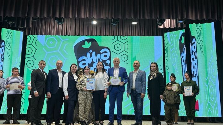 Команда КВН «Бер дигән» МБОУ «Сармановская СОШ» — чемпионы муниципального этапа КВН «Әйдә, ШаяРТ»!