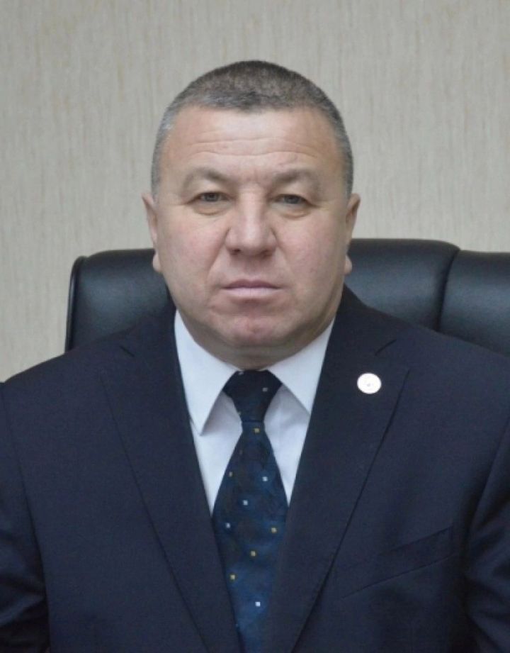 Медицина хезмәткәре көне белән тәбрик итәм!