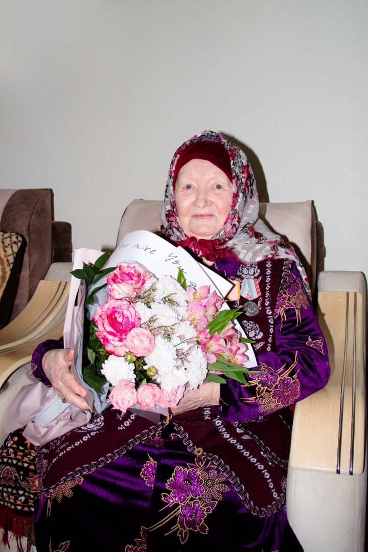 Жительница Джалиля Роза Латыпова отметила 90-летний юбилей